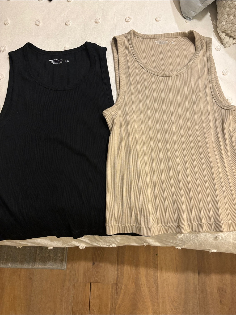 Abercrombie & Fitch Ribbed Tank Top - Black & Beige